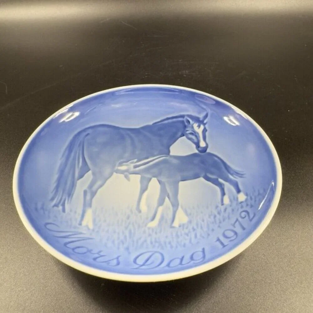 1972 Bing & Grondahl‎ Plate Mothers Day Horse Mors Dag Denmark Dish Plate Round